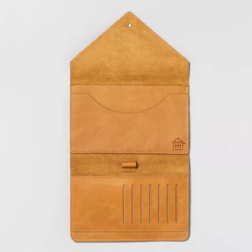 HEARTH & HAND NWT envelope shape fold over leather wallet -congac